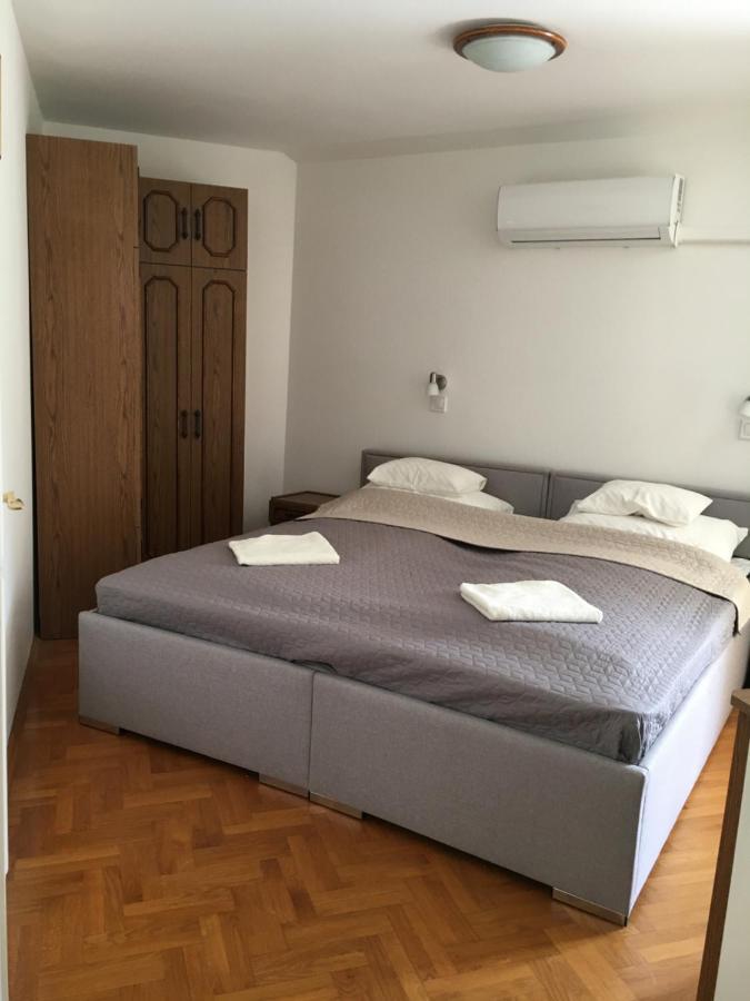 Готель Center Apartmanhaz Гайдусобосло Екстер'єр фото